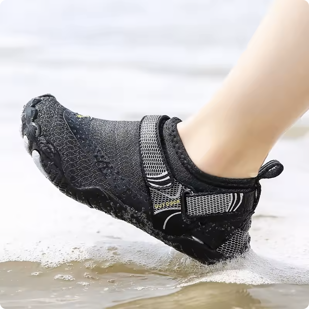 Adventurer-Black-Gray-1